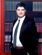 Erdal Kayacan